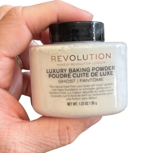 Makeup Revolution‎ Ghost Baking Powder - Picture 1 of 2